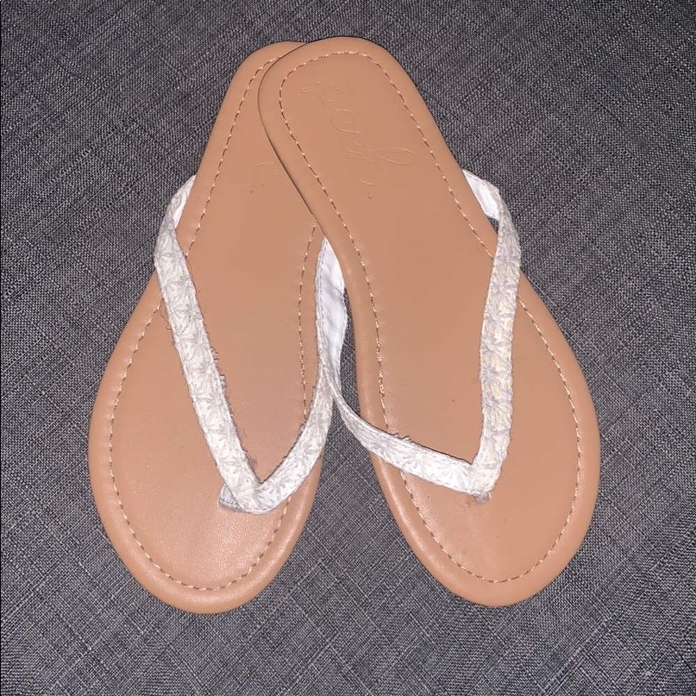Peek Flip Flops